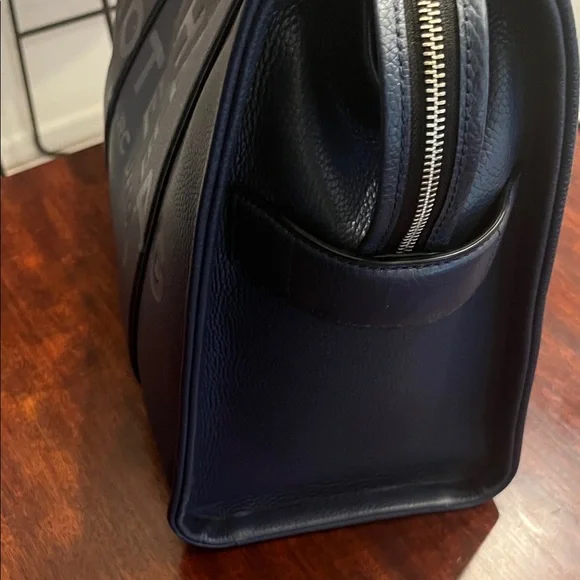 Marc Jacobs Dark Blue Leather Tote - Picture 13 of 16